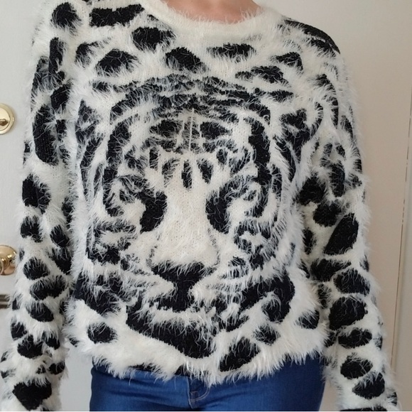 FOREVER 21 Tiger King Fuzzy Sweater Large Black - Picture 4 of 8